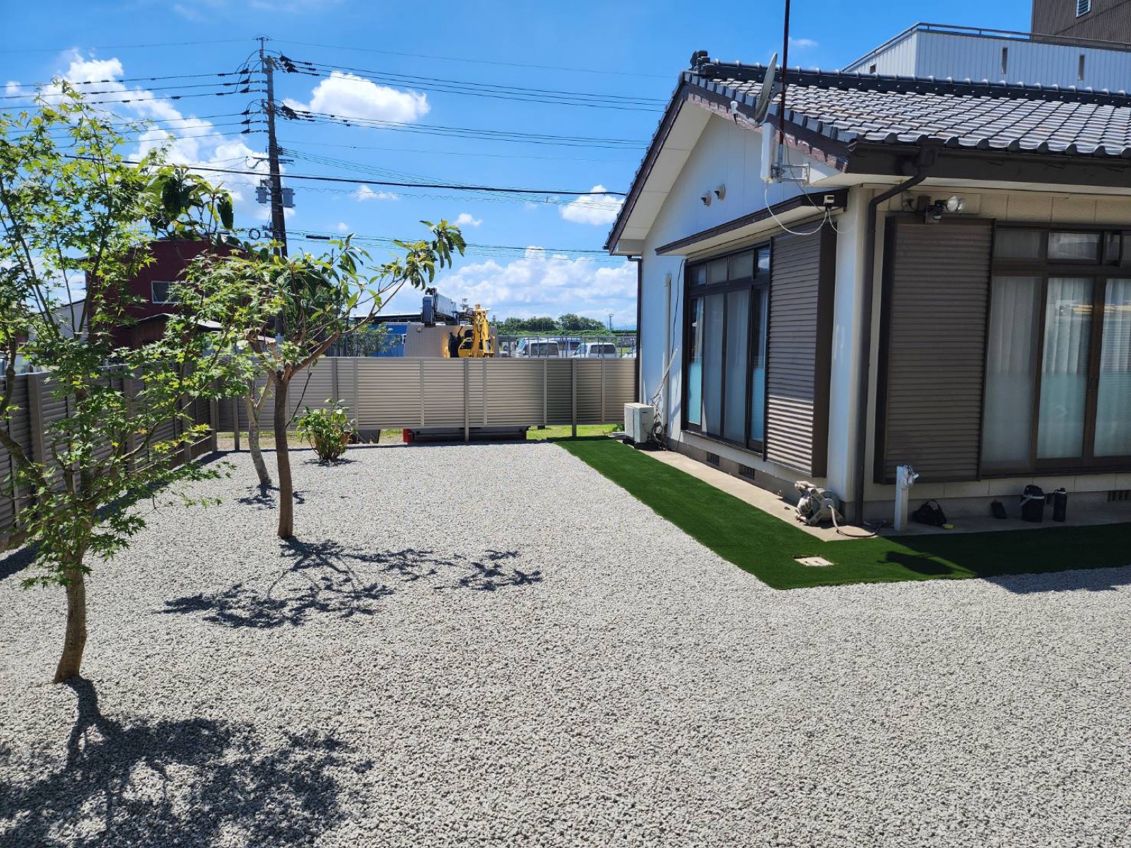 目隠しフェンスとの取り合い