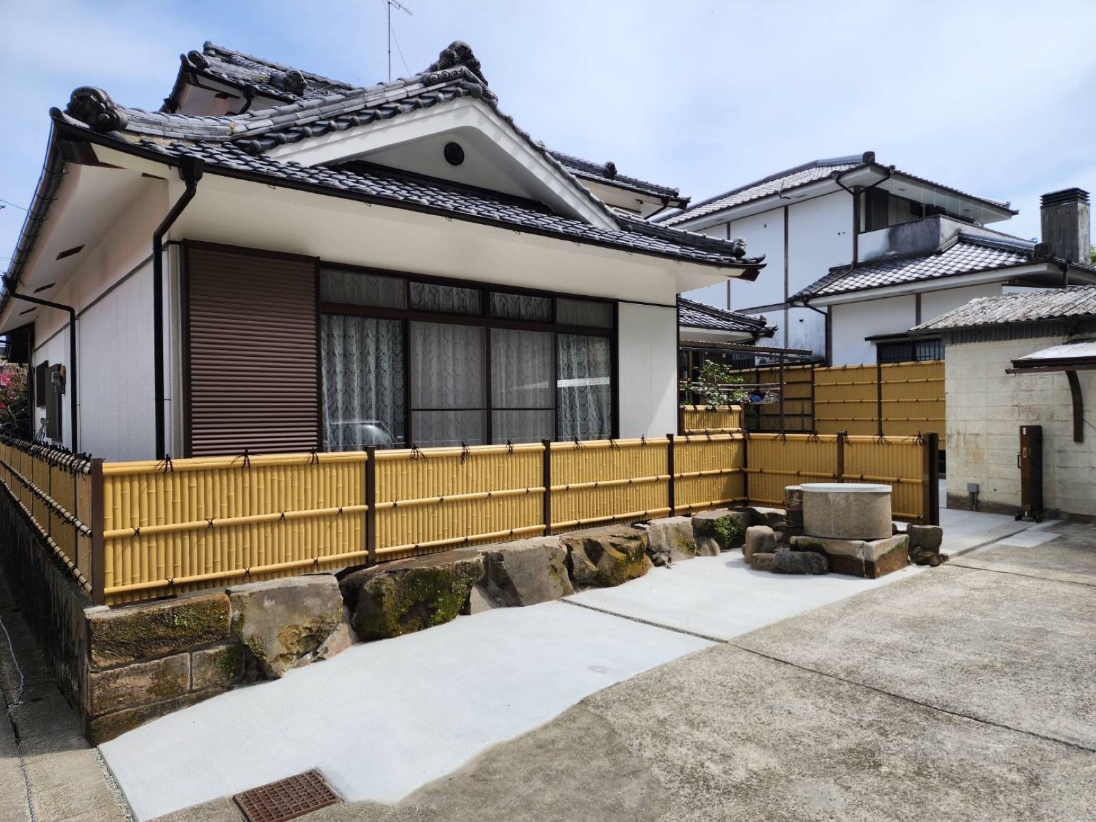 人工建仁寺垣と石据え